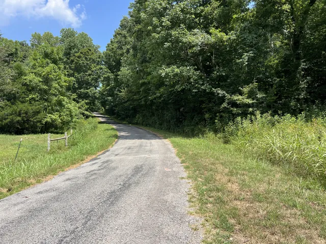 a view of street view with outdoor space