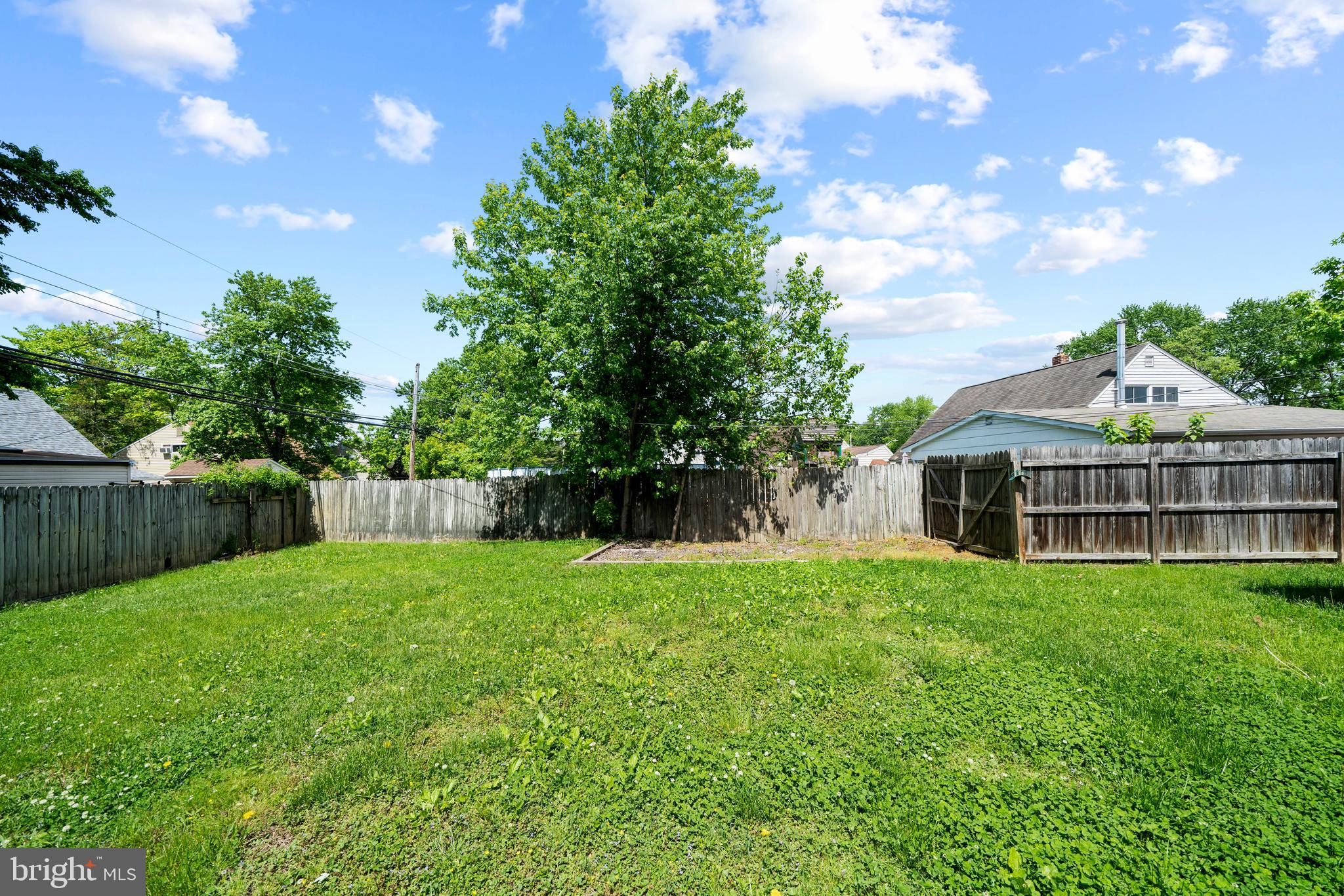 35 Ice Pond Road Levittown, PA 19057 - Photo 42 of 45 Gallery Image 42