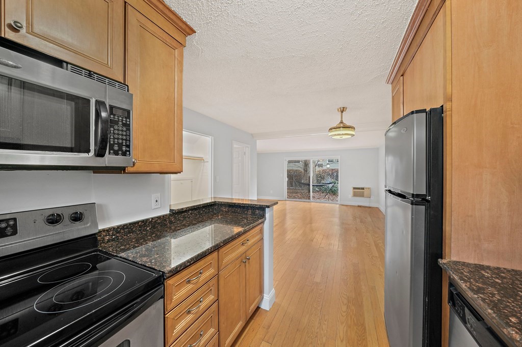 10 Nancy Road, Unit 8 Easton, MA 02375 - Photo 6 of 22 Gallery Image 6