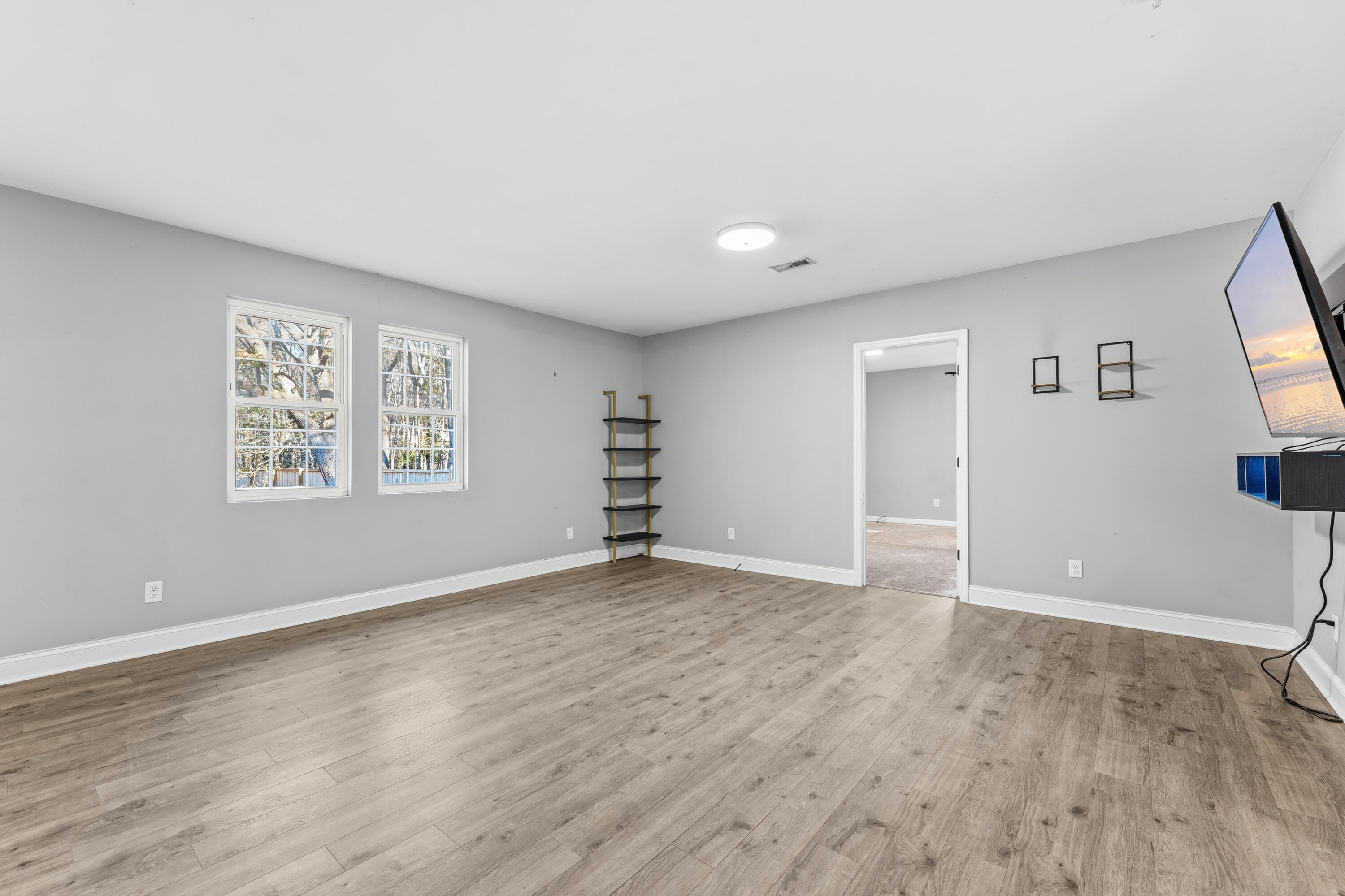 1260 Ridge Road Ridgeville, SC 29472 - Photo 16 of 36 Living Room