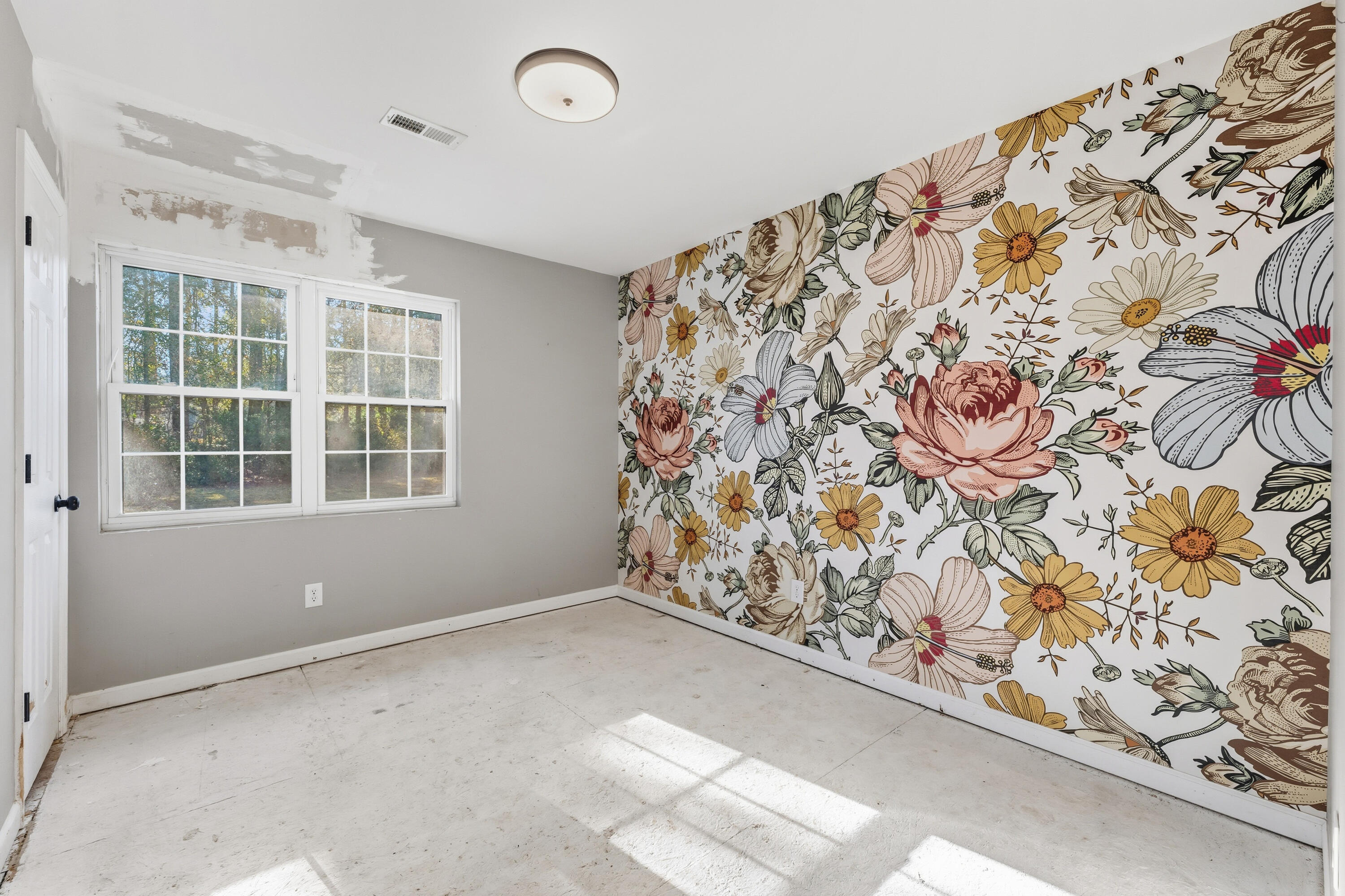 1260 Ridge Road Ridgeville, SC 29472 - Photo 20 of 36 Bedroom 2