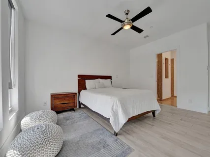 $675,000 | 703 Southeast 16th Court, Fort Lauderdale, FL 33316