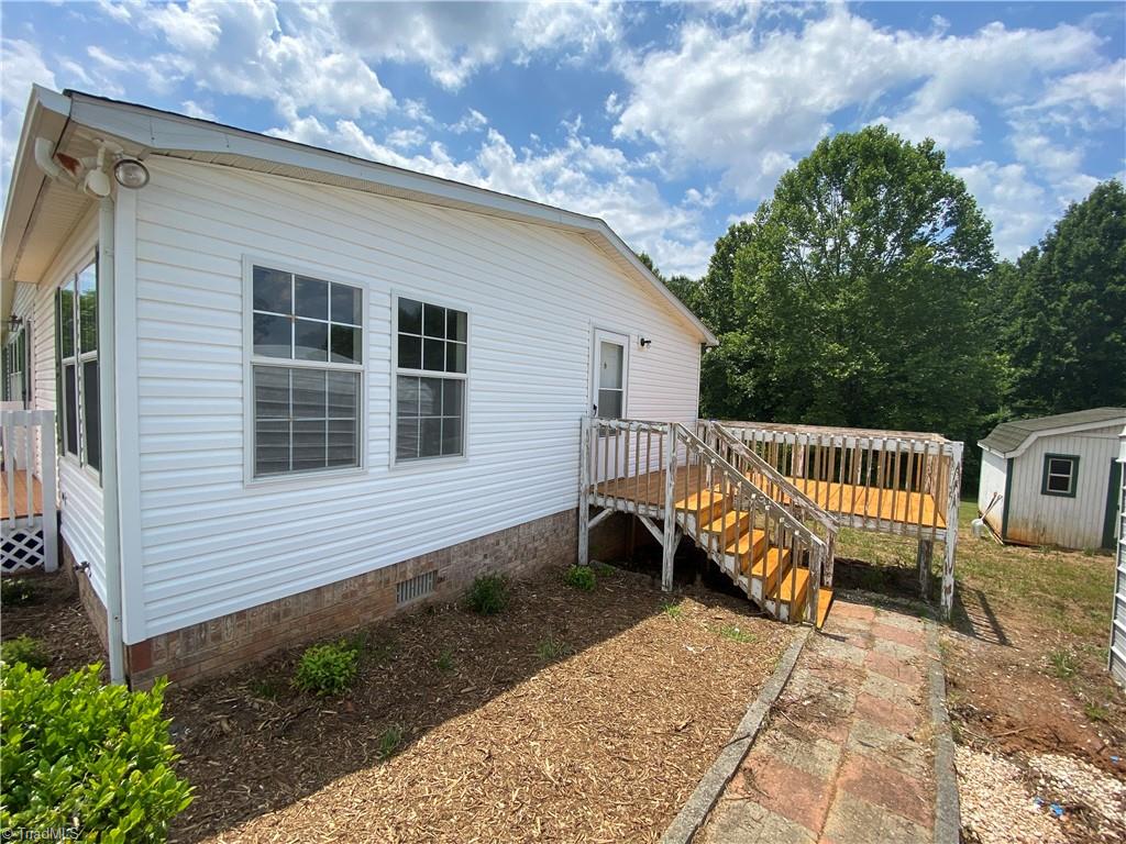 196 Smith Landing Road Mount Airy, NC 27030 - Photo 5 of 23 Gallery Image 5