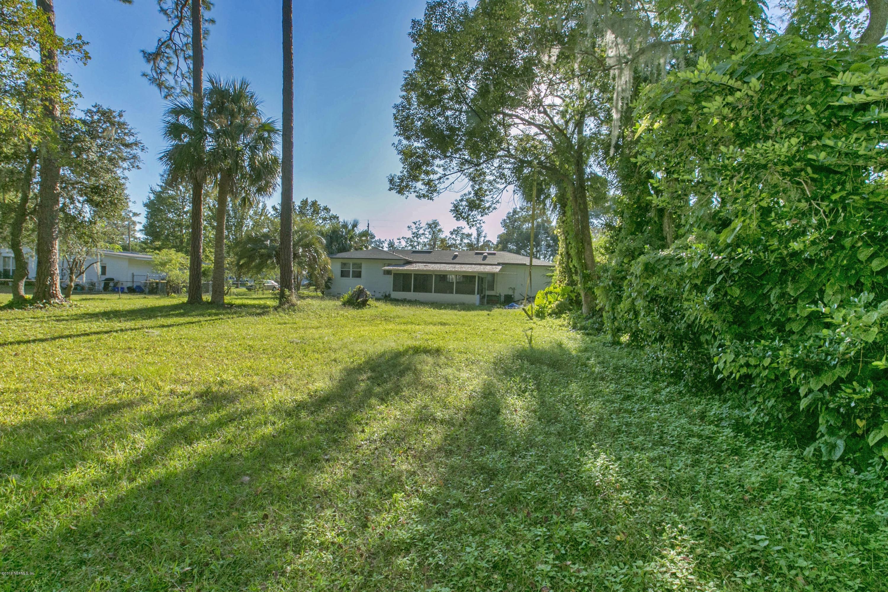1025 Nightingale Road Jacksonville, FL 32216 - Photo 17 of 19 017_Backyard