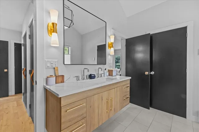 $1,349,000 | 384 Topnotch Drive, Unit 384A, Stowe, VT 05672