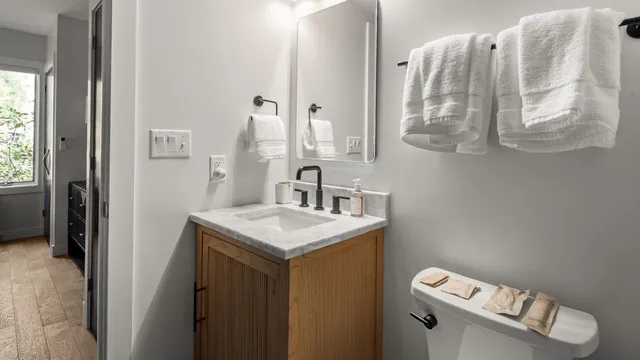 $1,349,000 | 384 Topnotch Drive, Unit 384A, Stowe, VT 05672