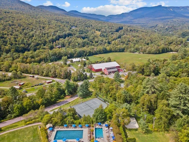 $1,349,000 | 384 Topnotch Drive, Unit 384A, Stowe, VT 05672