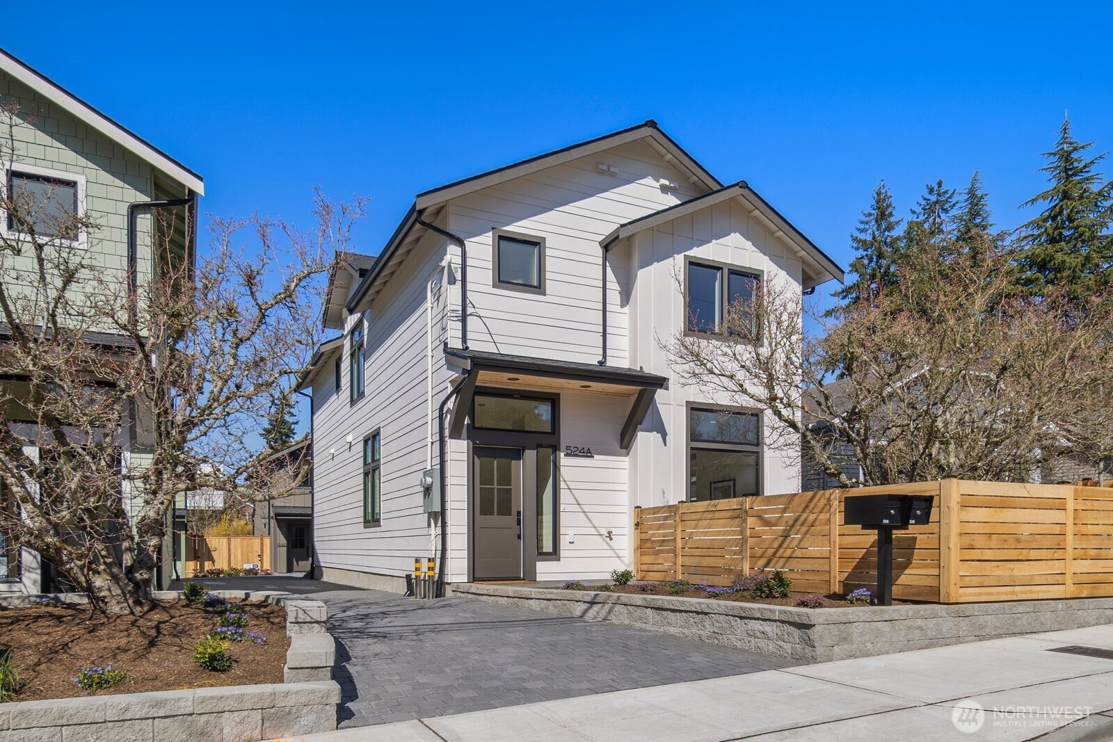 524 Northeast 89th Street, Unit A Seattle, WA 98115 - Photo 1 of 37