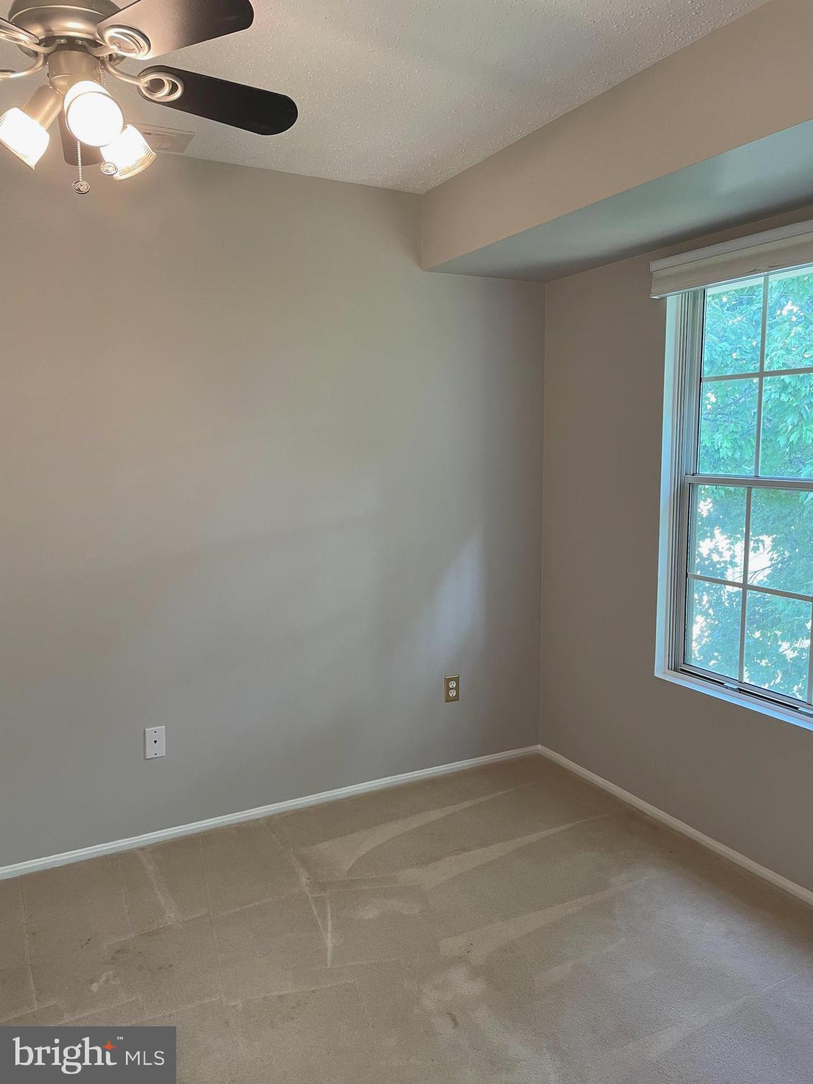 115 Fort Evans Road Southeast, Unit F Leesburg, VA 20175 - Photo 14 of 30 Bedroom