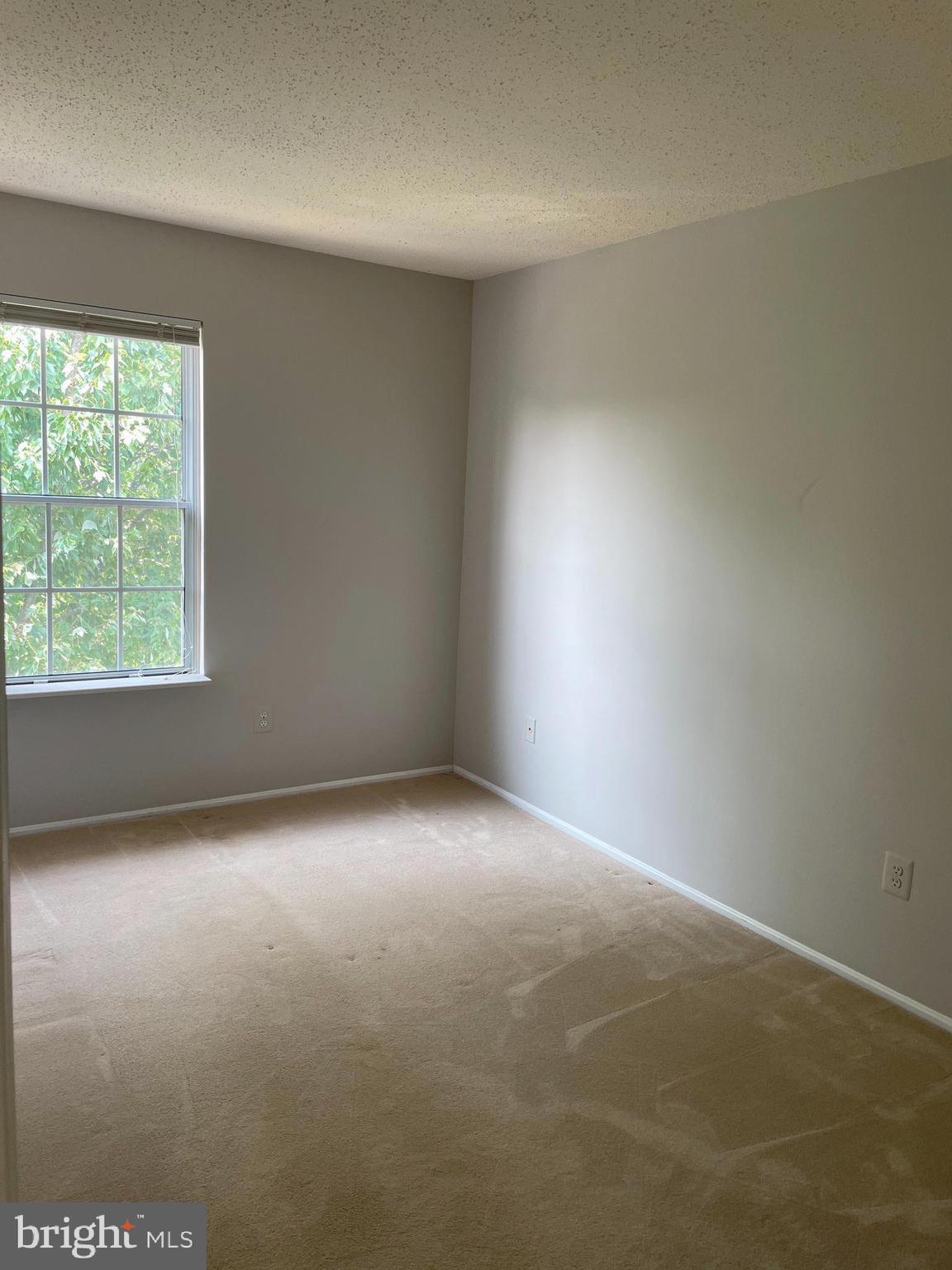 115 Fort Evans Road Southeast, Unit F Leesburg, VA 20175 - Photo 25 of 30 Bedroom