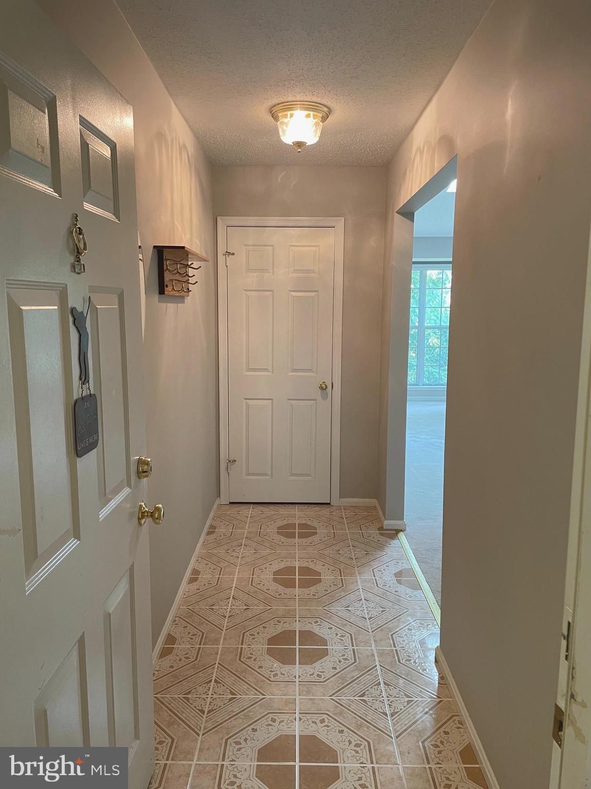 115 Fort Evans Road Southeast, Unit F Leesburg, VA 20175 - Photo 4 of 30 Entry