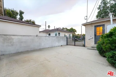 $1,228,000 | 5343 Janisann Avenue, Culver City, CA 90230