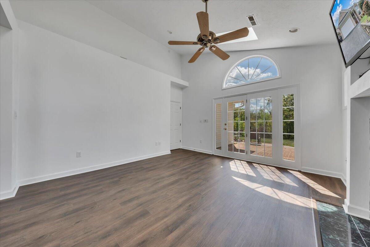 4822 Cave Spring Lane Roanoke, VA 24018 - Photo 19 of 41 21-MIB04043