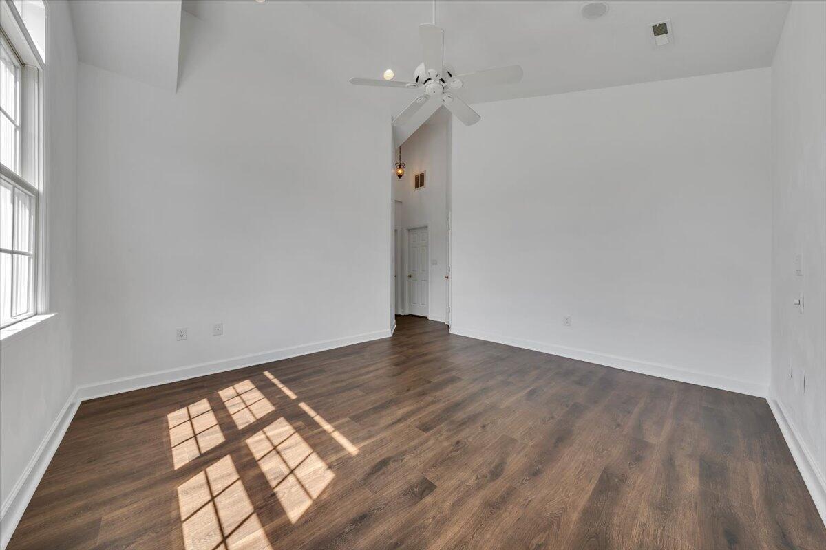 4822 Cave Spring Lane Roanoke, VA 24018 - Photo 22 of 41 24-MIB04055