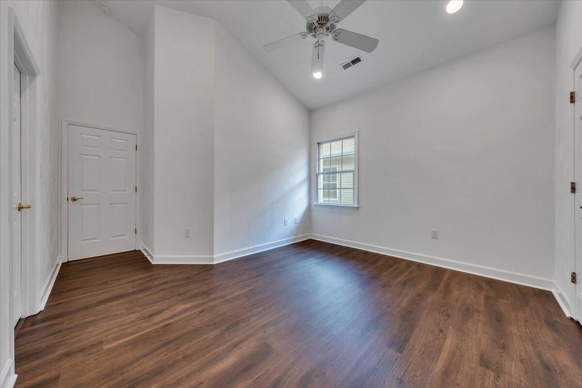 4822 Cave Spring Lane Roanoke, VA 24018 - Photo 27 of 41 31-MIB04091