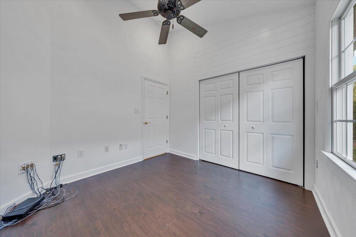 4822 Cave Spring Lane Roanoke, VA 24018 - Photo 31 of 41 33-MIB04076