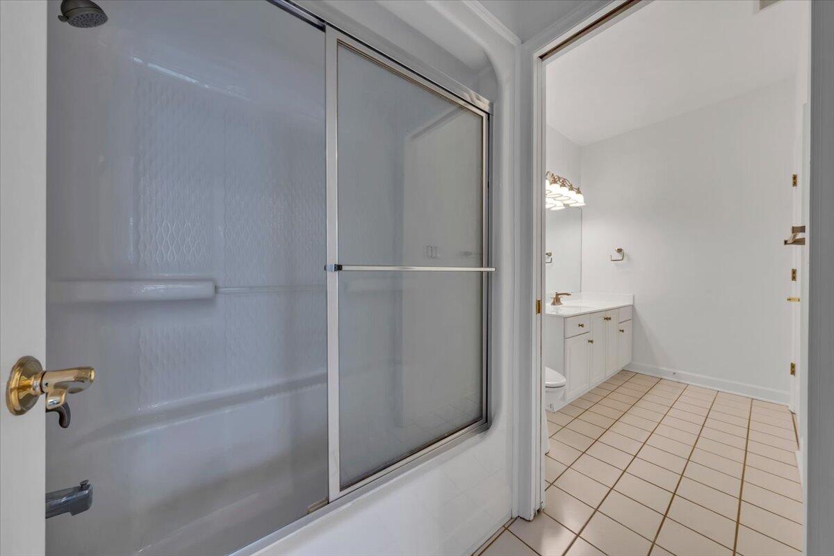 4822 Cave Spring Lane Roanoke, VA 24018 - Photo 34 of 41 36-MIB04085