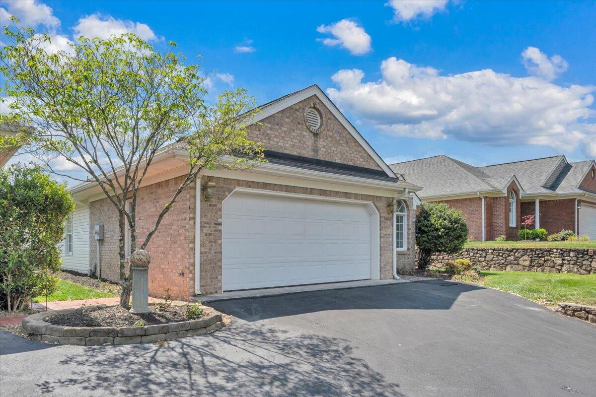 4822 Cave Spring Lane Roanoke, VA 24018 - Photo 41 of 41 44-MIB04121