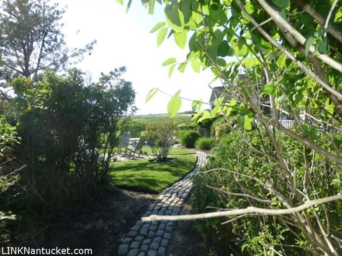 189 Eel Point Road Nantucket, MA 02554 - Photo 15 of 16 Walkways