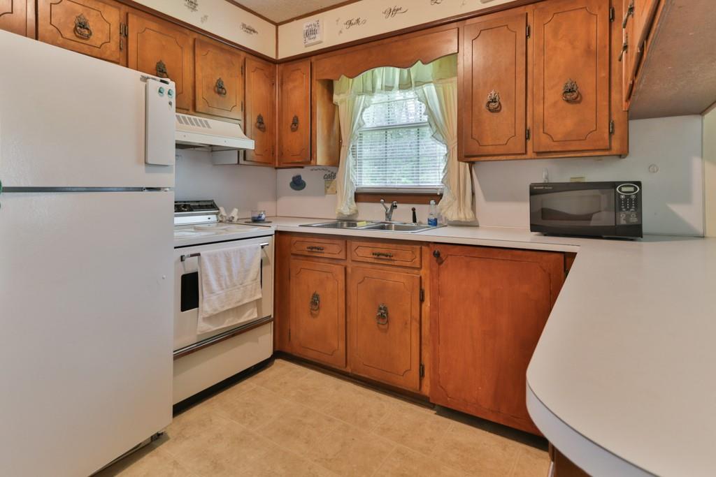 1170 Old Mountain Road Hiddenite, NC 28636 - Photo 6 of 18 Gallery Image 6