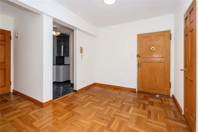 $284,999 | 2727 Ocean Parkway, Unit A14 | Brighton Beach