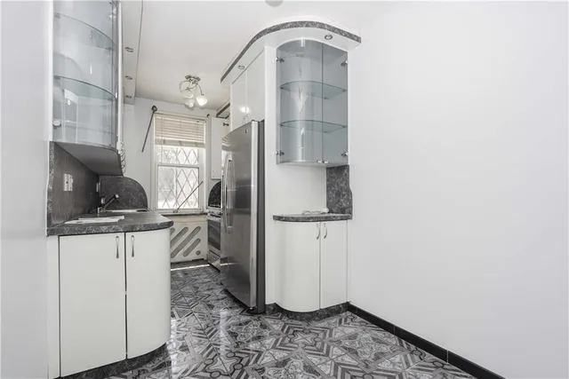 $284,999 | 2727 Ocean Parkway, Unit A14 | Brighton Beach