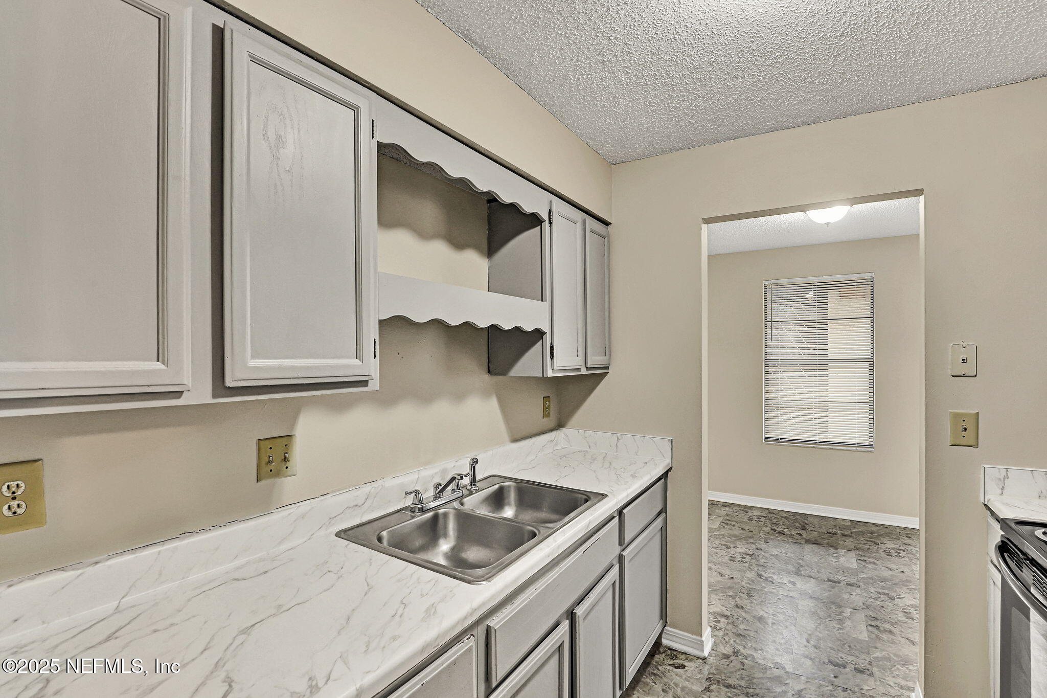 475 Crabapple Court, Unit A Orange Park, FL 32073 - Photo 6 of 12 7-web-or-mls-IMG_0249