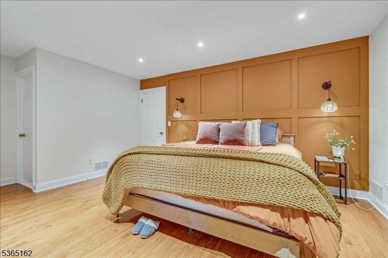 107 Valley View Trail Sparta, NJ 07871 - Photo 8 of 20