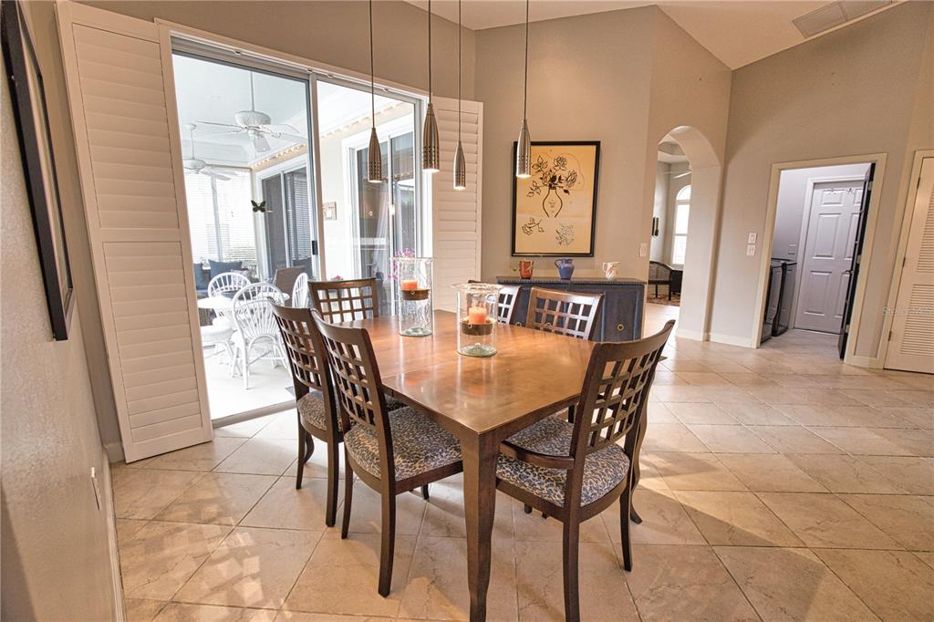 407 Rio Terra Venice, FL 34285 - Photo 13 of 35 Gallery Image 13