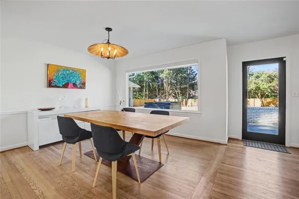 $4,500 | 7330 Hunters Branch Drive Northeast, Sandy Springs, GA 30328