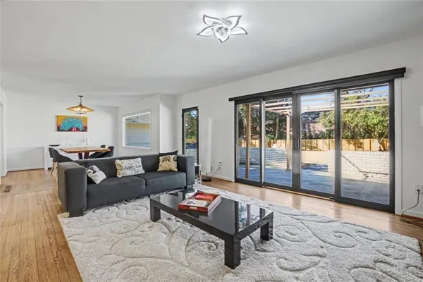 $4,500 | 7330 Hunters Branch Drive Northeast, Sandy Springs, GA 30328