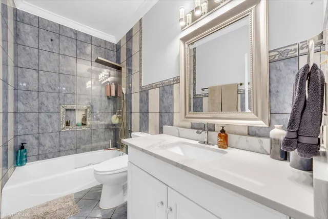 $1,198,000 | 15822 132nd Street, Lemont, IL 60439