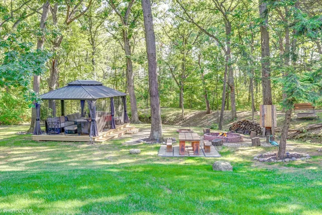 $1,198,000 | 15822 132nd Street, Lemont, IL 60439