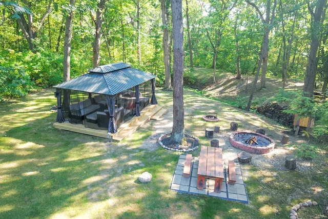 $1,198,000 | 15822 132nd Street, Lemont, IL 60439