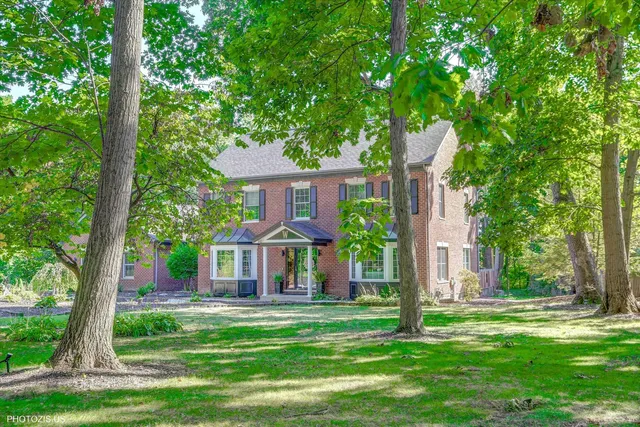 $1,198,000 | 15822 132nd Street, Lemont, IL 60439