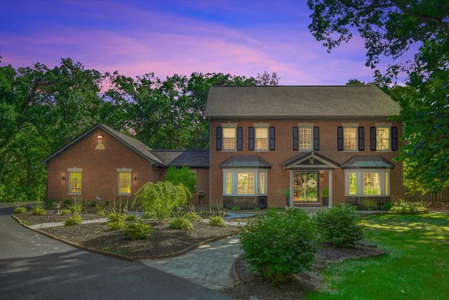 $1,198,000 | 15822 132nd Street, Lemont, IL 60439