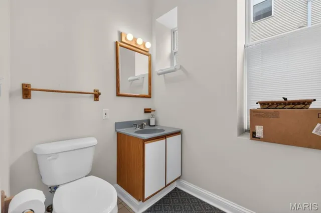 $275,000 | 1907 Lynch Street, St. Louis, MO 63118