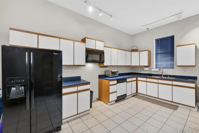 $275,000 | 1907 Lynch Street, St. Louis, MO 63118