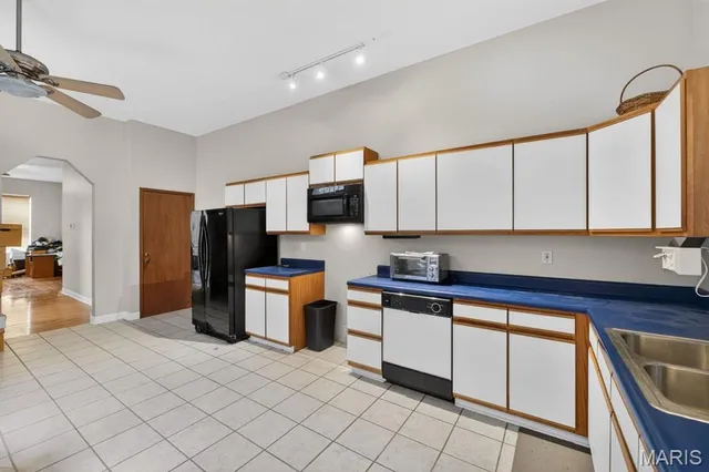 $275,000 | 1907 Lynch Street, St. Louis, MO 63118