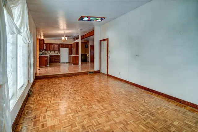 $425,000 | 2102 Manor Green Drive, Madison, WI 53711