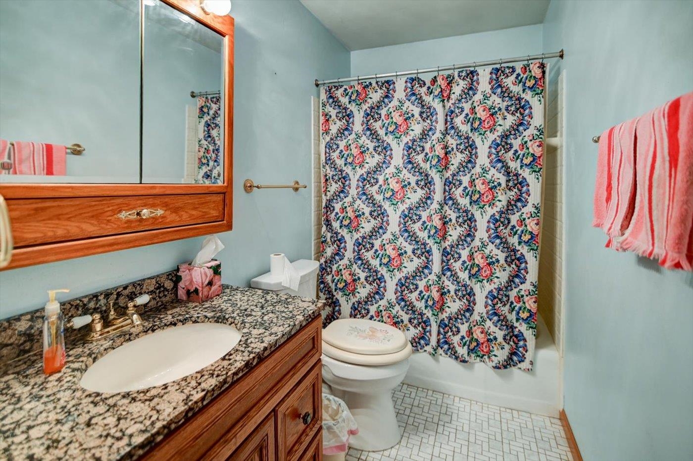 2102 Manor Green Drive Madison, WI 53711 - Photo 25 of 46