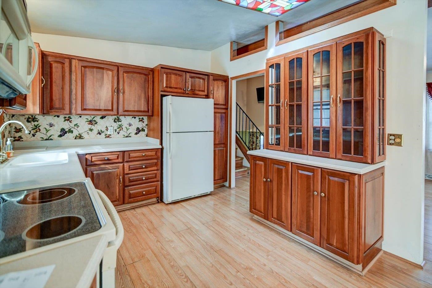 2102 Manor Green Drive Madison, WI 53711 - Photo 3 of 46