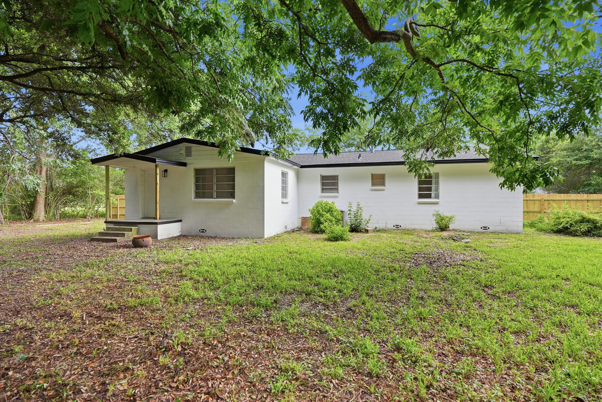 350 Kelson Road Pensacola, FL 32514 - Photo 8 of 30 350_kelson_rd_awp_media-26