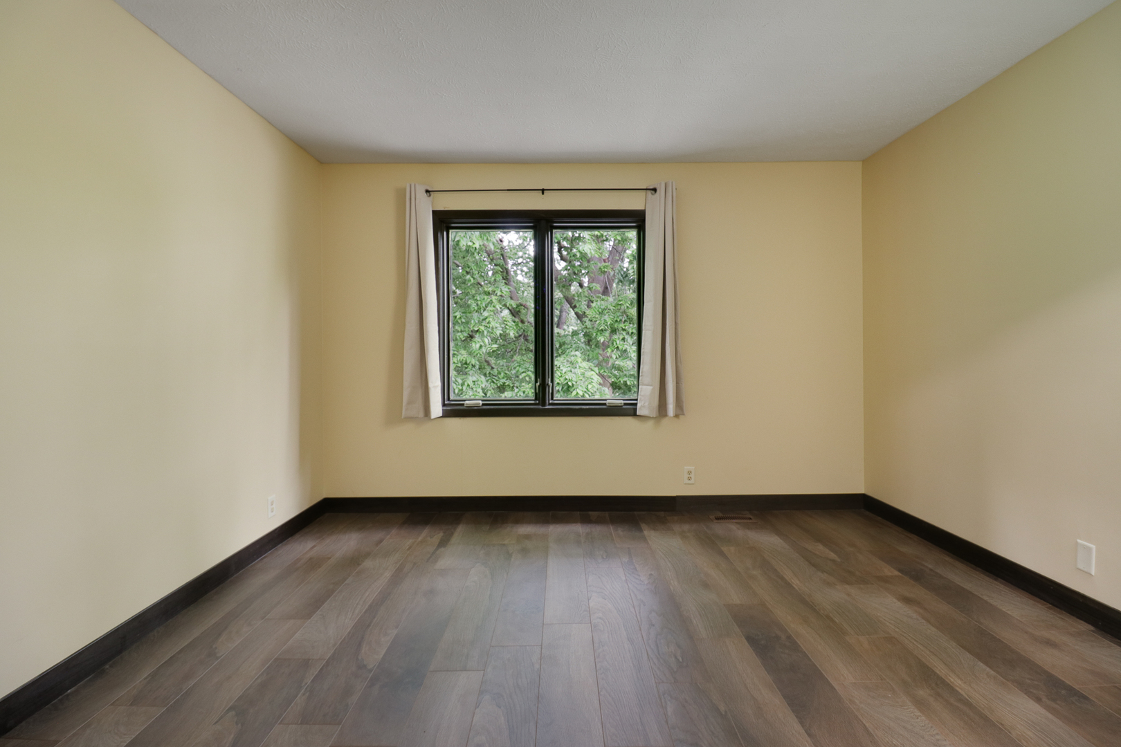 5 Lake Bluff Road Bloomington, IL 61704 - Photo 26 of 47 Gallery Image 26