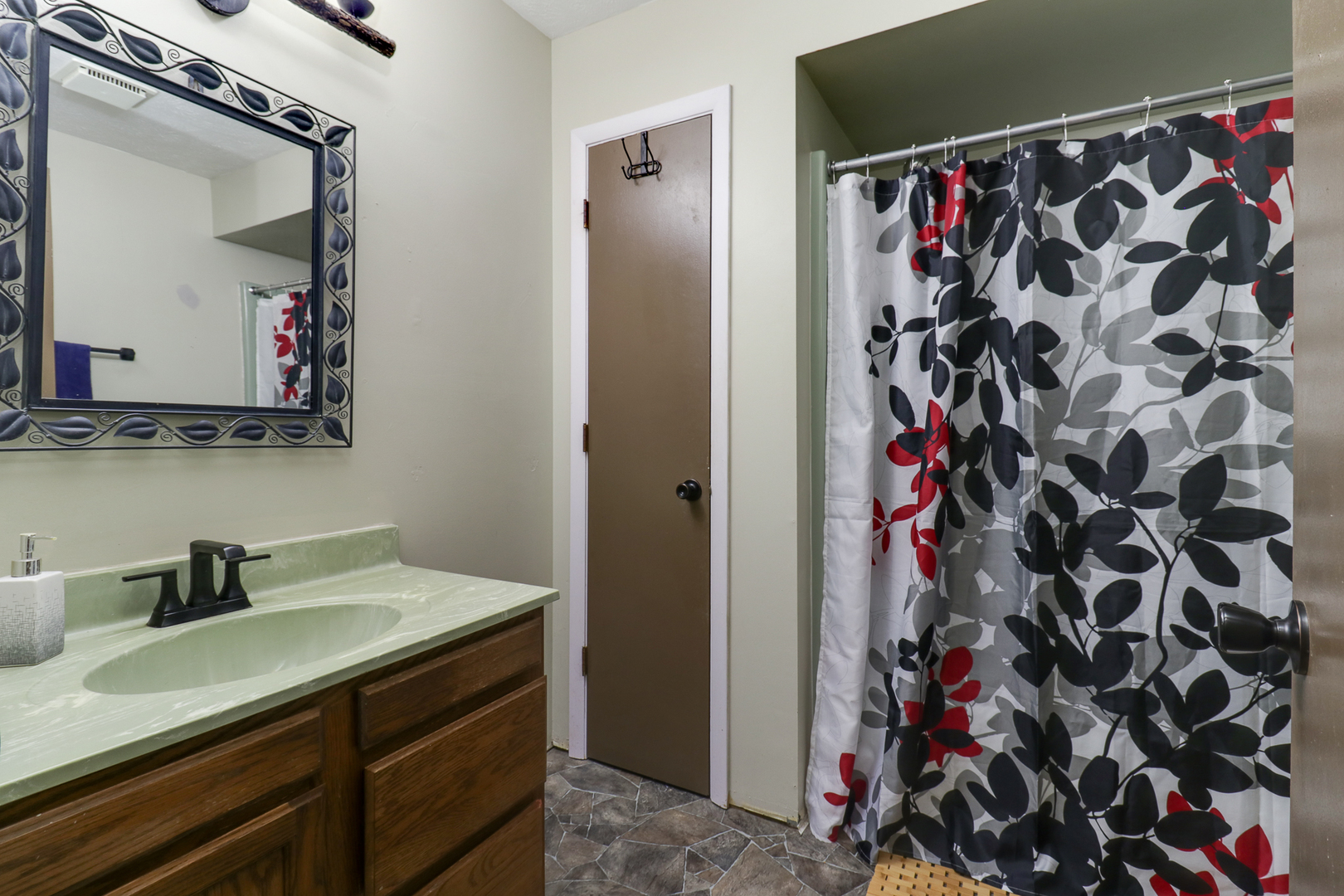 5 Lake Bluff Road Bloomington, IL 61704 - Photo 28 of 47 Gallery Image 28