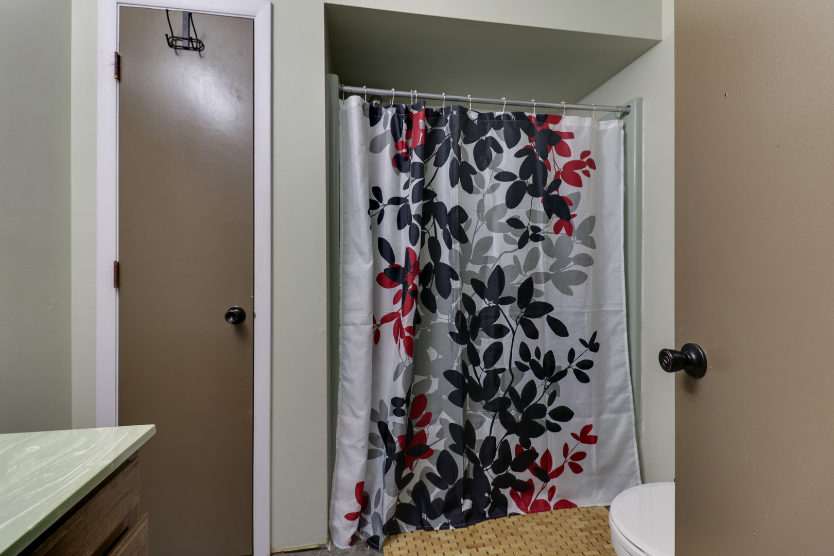 5 Lake Bluff Road Bloomington, IL 61704 - Photo 29 of 47 Gallery Image 29