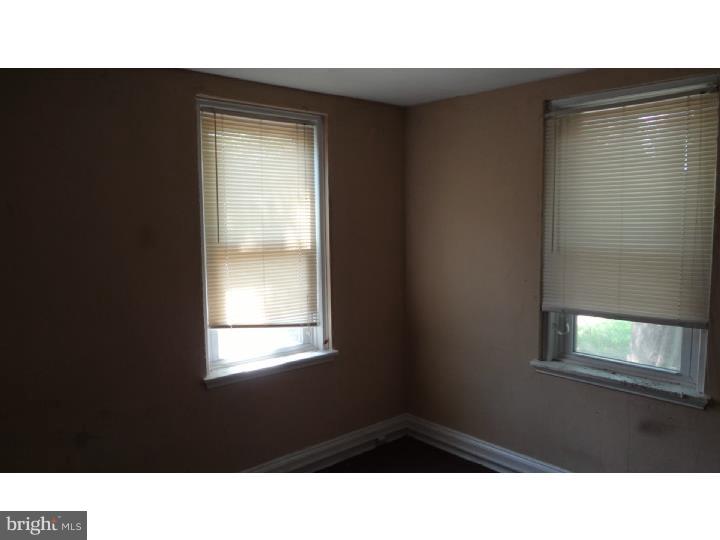 1021 Collings Road Camden, NJ 08104 - Photo 7 of 14