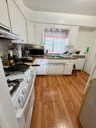 $199,000 | 4817 Hull Street, Unit 3A, Skokie, IL 60077