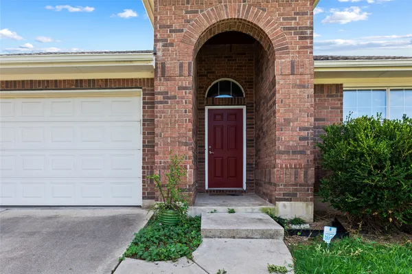 $2,000 | 1613 Bowerton Drive, Austin, TX 78754