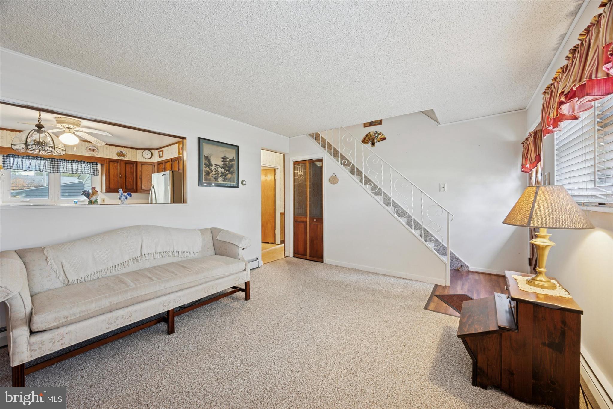 2815 Quaint Street Secane, PA 19018 - Photo 3 of 25